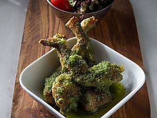 Garlic & Butter Frog Legs