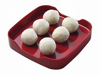 Ping Pong Fish Balls