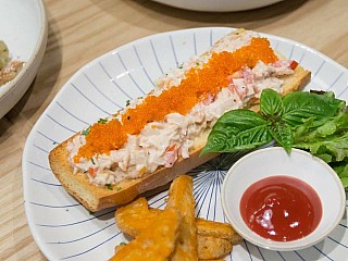 Tuna Sandwich (แซนวิชทูน่า)