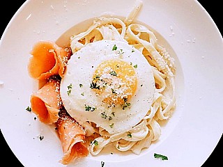 Salmon Carbonara