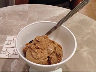 Coffee Almond Ice Cream