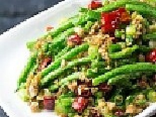 String Beans with Minced Pork and Dried Chilli