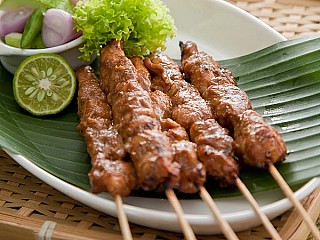 SATE AYAM MADURA