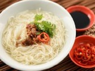 Noodle Soup 面线汤