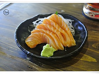 Salmon Sashimi
