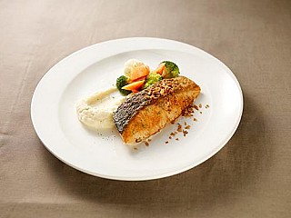 Grilled Salmon Fillet