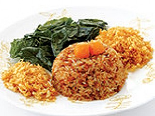 ข้าวผัดพริกขิงปลาดุกฟู/Crispy Catfish Fried Rice