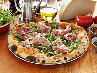 PROSCIUTTO & ARUGULA