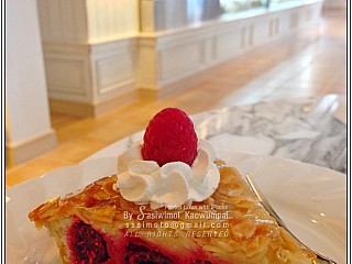 Raspberry Almond Tart