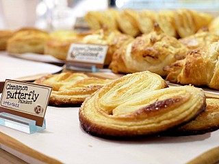 Cinnamon Butterfly Palmiers