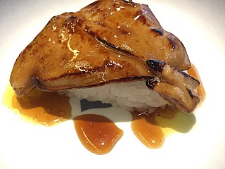 ข้าวปั้นตับห่าน(Foie gras)