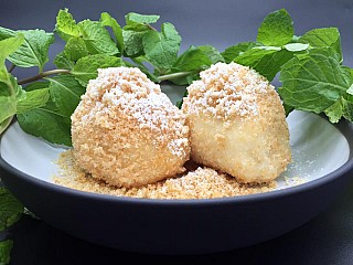 Apricot dumplings