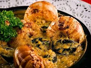 Escargot Bourguignon (half dozen)