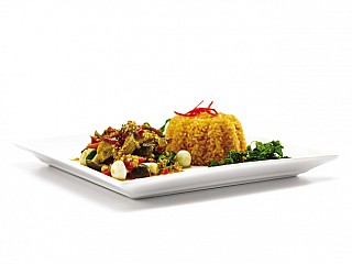 Fried Rice cooked with Crab  Paste served with Fried Roasted  Roasted Duck with Crispy Basil Leaves