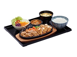 Japanese BBQ Pork&Crispy Fried Chicken 豚焼肉＆白身フライ