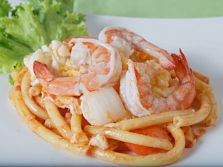 มะกะโรนีผัดกุ้ง/Stir fried macaroni with shrimps