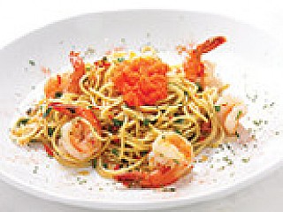 พาสต้าซอสกุ้งพริกกระเทียม/Pasta with Shrimps, Ebiko, Garlic and Chilli