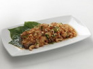 เมี่ยงปลาเก๋า/Garoupa Spicy Herb Salad
