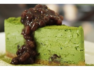 Green Tea with Red Beans Cheesecake