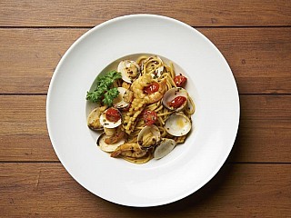 Seafood Aglio Olio