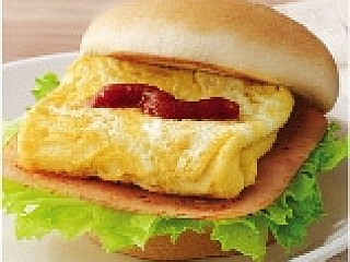 Chicken Ham & Omelet Burger