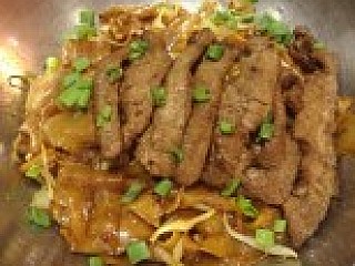 Fried Dry Hor Fun with Venison