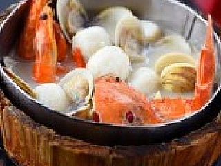 Jiangnan Seafood Bucket