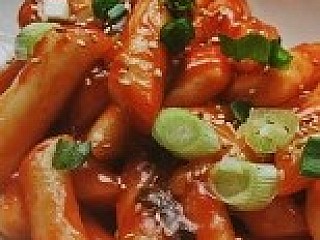 Kimchi Chicken Teokbokki