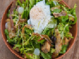 Lyonnaise Salad