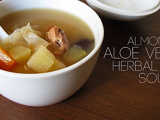 Almond Aloe Vera Herbal Soup 杏荟汤