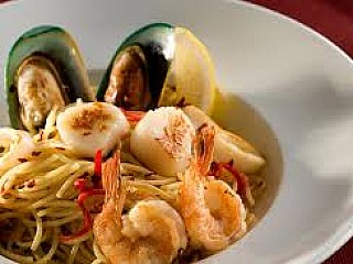 Seafood Aglio Olio