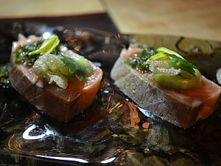 Salmon tataki with jalapeno and avocado