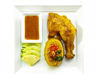 “Thai Muslim Style” Baked Chicken in Rice