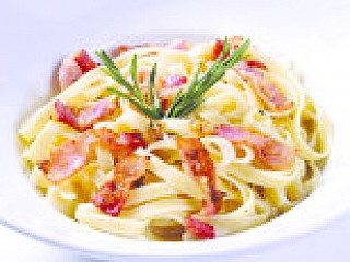 สปาเก็ตตี้ ซอสคาโบนาร่า/Alla Carbonara