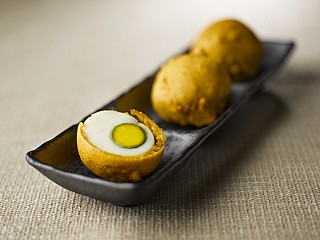 EGG BONDA (2 PIECE)