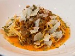 Tagliatelle Fresche alla Bolognese