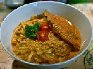 Linguine Al Granchio (Linguine with Crab Meat)