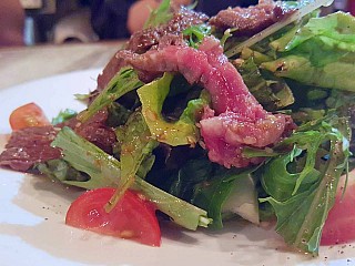 Wagyu Tataki Salad