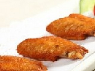 Deep Fried Chicken Wing With Shrimp Paste (6 pcs)