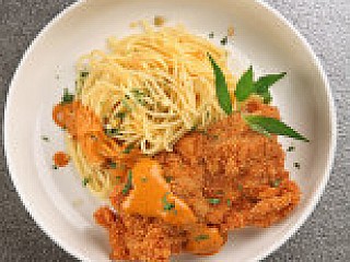 Spaghetti with Battered Chicken and Laksa Sauce