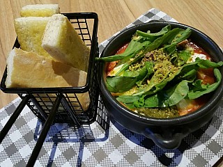 Shakshuka Baked Eggs