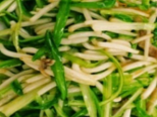 Qinglong with Silver Sprouts
