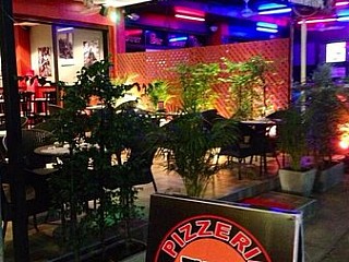 Zucco Pizzeria