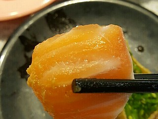 Sushi express (ซูชิ เอกซ์เพรส)