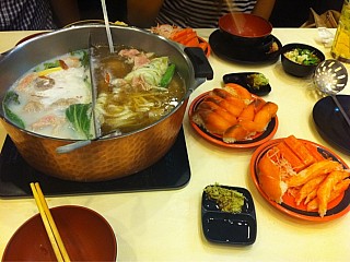 Shabushi (ชาบูชิ)