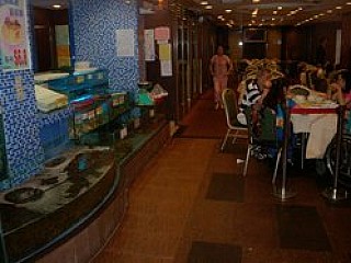 Super Star Seafood Restaurant 鴻星海鮮酒家