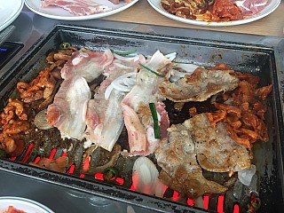 Daessiksin Korean BBQ Buffet