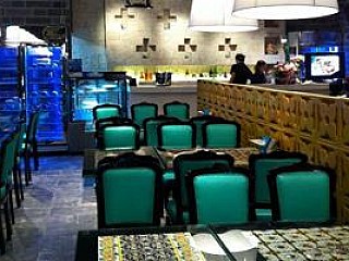 Mix Restaurant & Bar