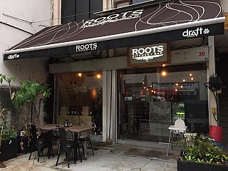 Roots Kitchen Bar