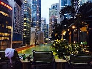 HI-SO Rooftop Bar